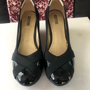 Kenneth Cole wedge dress shoe